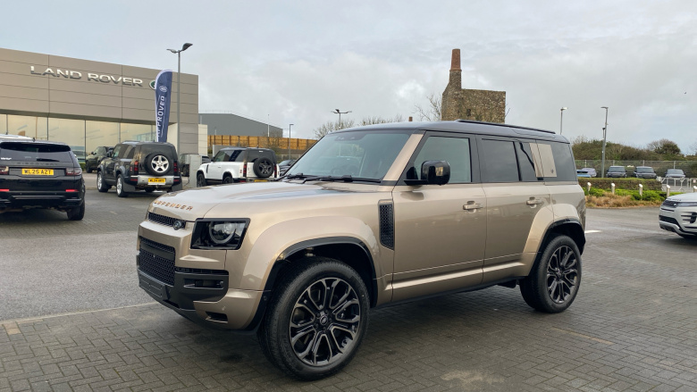 Land Rover Defender 4.4 P635 Octa 110 5dr Auto Petrol Estate
